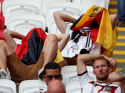 Para penedukung Jerman di tribun penonton. REUTERS/John Sibley.