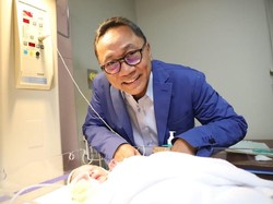 Ketua MPR Unggah Kelahiran Cucu Kelima di Medsos