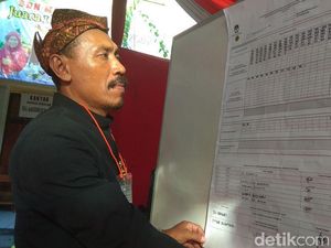 Khofifah Unggul di TPS Tempatnya Mencoblos