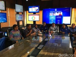 SBY Telepon Khofifah yang Unggul di Quick Count Pilgub Jatim