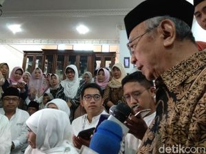 Quick Count Menangkan Khofifah-Emil,Gus Sholah: Warga Jatim Cerdas Quick Count Menangkan Khofifah-Emil,Gus Sholah: Warga Jatim Cerdas