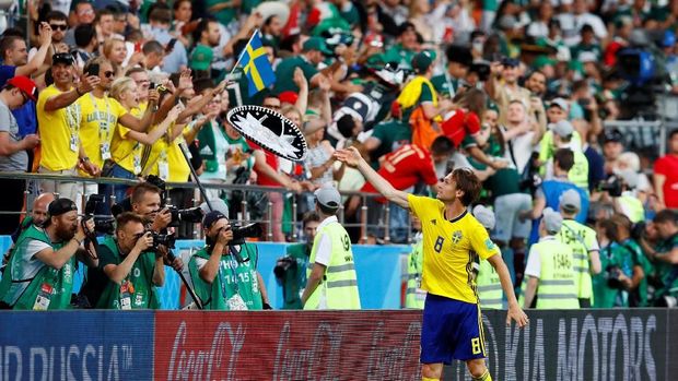 Untuk kali pertama sejak 2006, Swedia berhasil lolos ke 16 Besar Piala Dunia.