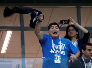 Maradona Segera Keluar dari Rumah Sakit Maradona Segera Keluar dari Rumah Sakit