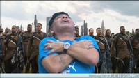 Dan beginilah penampakan Maradona jika berada di tengah-tengah para prajurit Wakanda. (Foto: Internet)