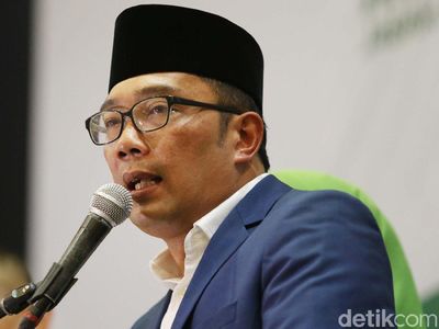 Ungguli Quick Count, Mata Ridwan Kamil Berkaca-kaca Bahagia