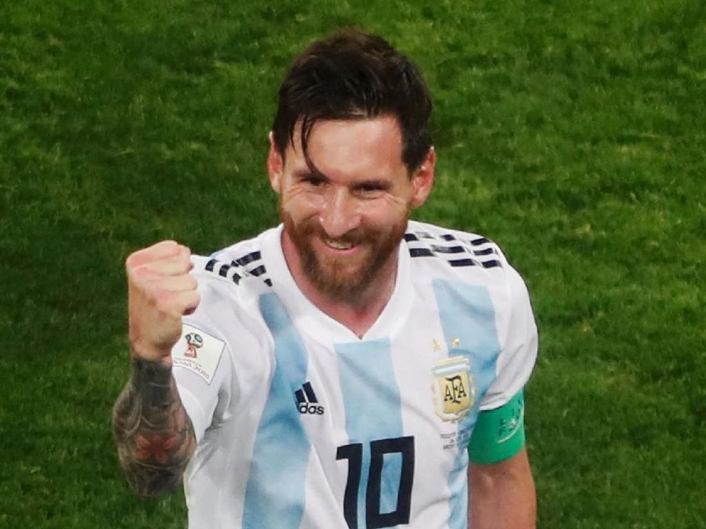 Messi Akhirnya Bikin Gol, Bisa Tersenyum Lagi