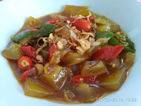 Resep Kikil Pedas Bumbu Serai, Mantap Rasanya Menggugah Selera
