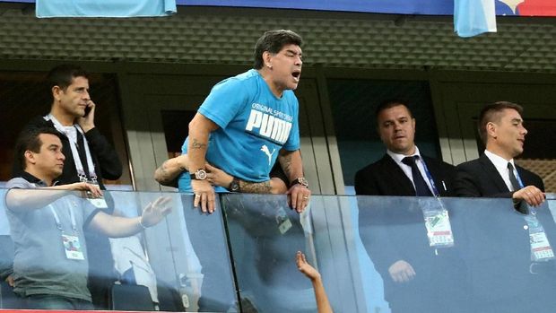 Diego Maradona membawa timnas Argentina juara Piala Dunia 20186.