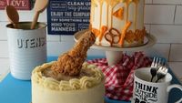 Kue Manis Sudah Biasa, Ini 10 Inspirasi Kue Pernikahan Gurih!