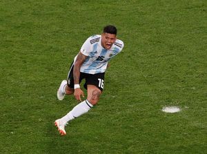 Marcos Rojo: Nyaris Membawa Bencana, tapi Kemudian Jadi Pahlawan Marcos Rojo: Nyaris Membawa Bencana, tapi Kemudian Jadi Pahlawan