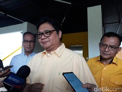 Nobar Quick Count, Ketum Golkar Optimistis Capai Target Pilkada