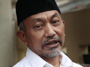 Presiden PKS Syaikhu: Terbitkan Perppu Cabut UU Cipta Kerja, Jokowi! Presiden PKS Syaikhu: Terbitkan Perppu Cabut UU Cipta Kerja, Jokowi!