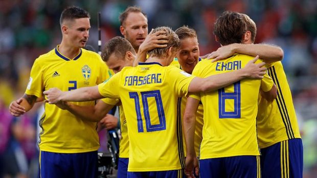 Swedia unggul 2-0 atas Meksiko di Ekaterinburg Arena.