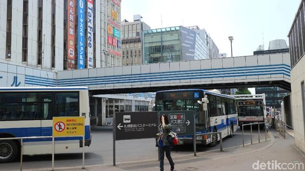 Potret Bus Umum di Jepang, Nyaman dan Nggak Ngaret