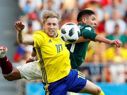 Laga digelar di Ekaterinburg Arena, Rusia, Rabu (27/6). REUTERS/Jason Cairnduff.