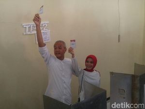 Usai Nyoblos, Ganjar Meminta Maaf ke Sudirman-Ida Usai Nyoblos, Ganjar Meminta Maaf ke Sudirman-Ida