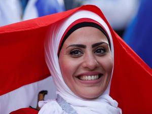 Foto: Parade Gaya Hijabers Cantik Nonton Piala Dunia 2018 Foto: Parade Gaya Hijabers Cantik Nonton Piala Dunia 2018