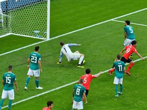 Jerman Tak Bisa Bermain Nyaman dan Dinamis, Juga Kehilangan Kelasnya Jerman Tak Bisa Bermain Nyaman dan Dinamis, Juga Kehilangan Kelasnya