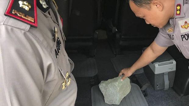 Lima Pelempar Batu Tol Tangerang Satu Tongkrongan Pesta Miras
