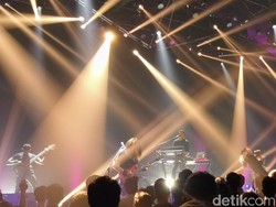 Momen Perdana Indra Lesmana Tampil Bareng ILP