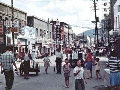 Before After Kota Seoul Zaman Melarat dan Zaman K-Pop