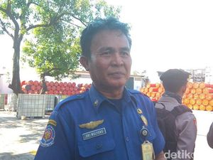 Kebakaran Gudang Bahan Kimia di Sidoarjo, Satu Orang Luka Kebakaran Gudang Bahan Kimia di Sidoarjo, Satu Orang Luka