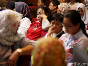 Posko Pelayanan PPDB Online Dipadati Warga