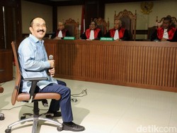Rincian Gugatan Fredrich ke Novanto: Pendapatan Rp 25 M x 90 Bulan Hilang!