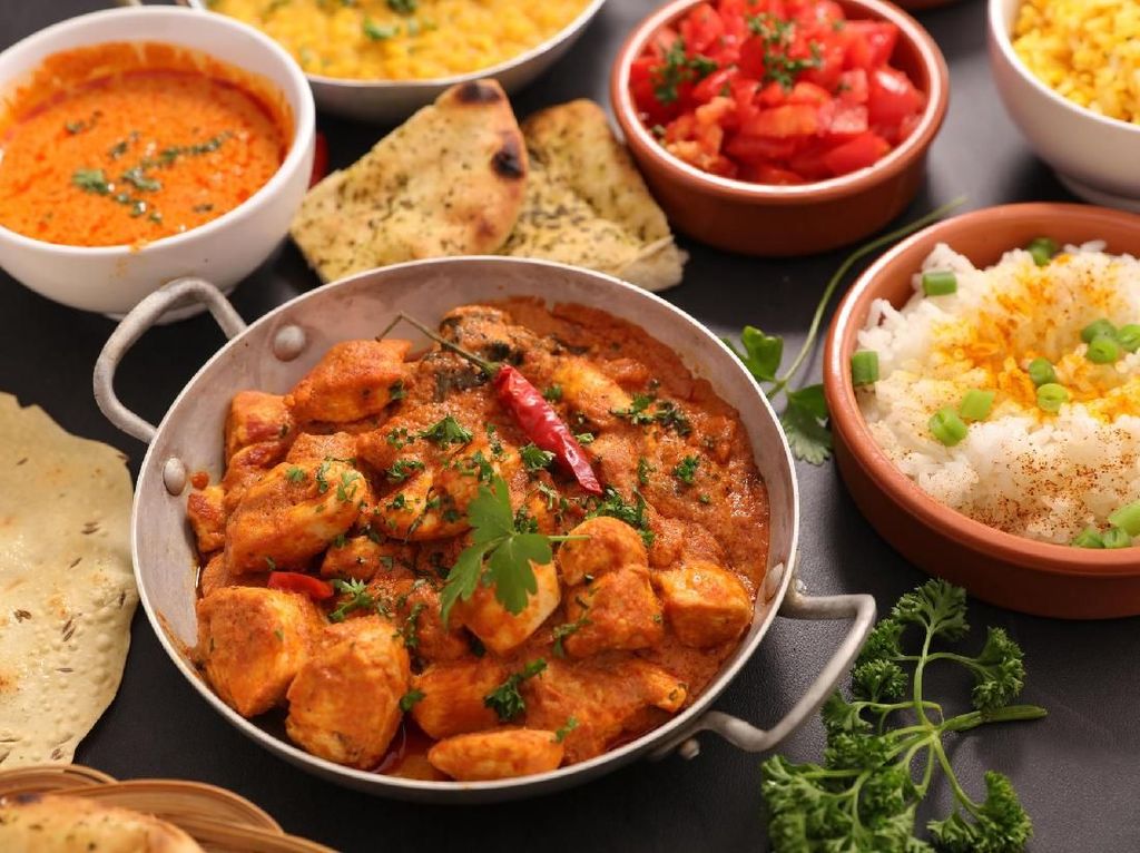 Baru Gajian? Yuk, Makan Malam dengan Hidangan India yang Enak di Sini Baru Gajian? Yuk, Makan Malam dengan Hidangan India yang Enak di Sini