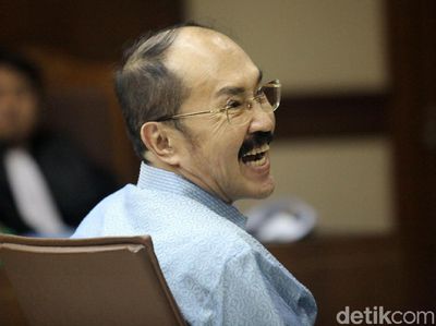 Fredrich Yunadi Dihukum 7 Tahun Penjara
