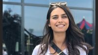 Dukungan Amine Gulse, Kekasih Mesut Ozil