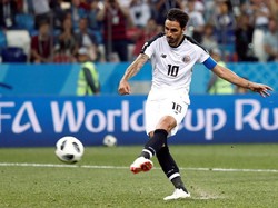 Keunggulan Swiss tak bertahan lama. Kosta Rika memaksakan hasil akhir berimbang 2-2 di masa injury time lewat titik penalti, setelah bola tembakan Bryan Ruiz mengenai Yann Sommer dan masuk ke gawang. REUTERS/Murad Sezer.
