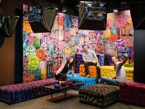 Intip Gaya Fashion Terkeren Karyawan Instagram