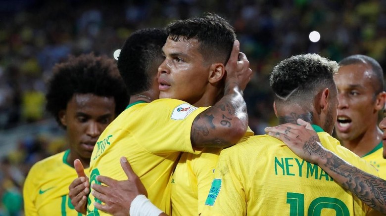 Brasil Menderita dalam Kemenangan atas Serbia