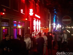 Amsterdam Larang Tur Wisata ke Red Light District Amsterdam Larang Tur Wisata ke Red Light District