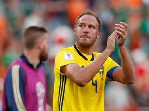 Lupakan Ibrahimovic, Swedia Kini di Pundak Andreas Granqvist