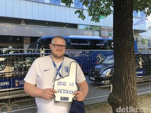 Send us Victorious dan Sosok di Balik Slogan Inggris di Piala Dunia 2018