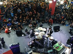 Yuk Datang Lagi ke Kumpul ID, Ada Eno NTRL hingga Barasuara!