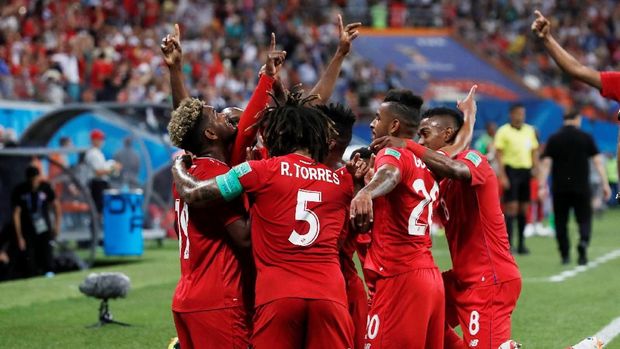 Timnas Panama ketika mencetak gol lebih dulu di laga melawan Tunisia.