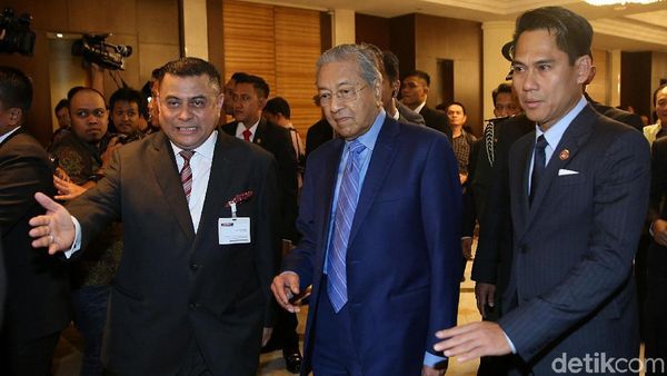 Mahathir Mohamad Temui Sejumlah Tokoh Indonesia