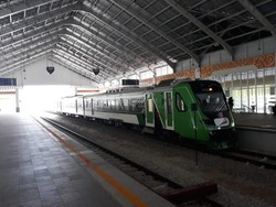 Begini Nyamannya Kereta Bandara Minangkabau