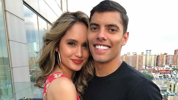 Cinta Laura dan Kekasih Lengket Banget Sih!