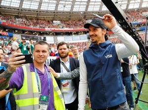 Ibra: Swedia Taklukkan Dunia Seperti Aku Ibra: Swedia Taklukkan Dunia Seperti Aku