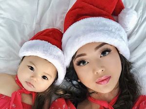 Cute Abis! Wefie Ibu dan Anak yang Pakai Baju Kembaran