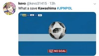 Setelah dicek lewat Goal Line Technology, bola memang tidak masuk. Penyelamatan gemilangnya pun membuat Jepang tidak kebobolan. (Foto: Twitter @kevo31415)