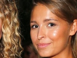 Keseksian Marisa Papen, Model yang Bugil di Depan Tembok Ratapan