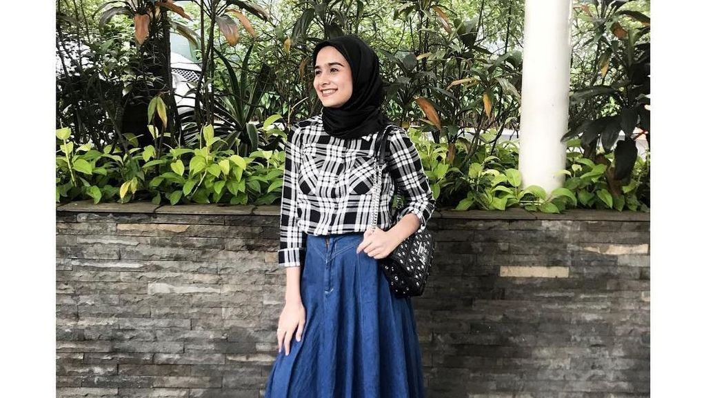 Intip Gaya Hijab Calon Ibu Wabup Bandung Barat, Cantik Mirip ABG