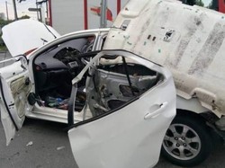 Ngeri, Mobil Ini Meledak Saat Bawa Tabung Gas di Dalamnya