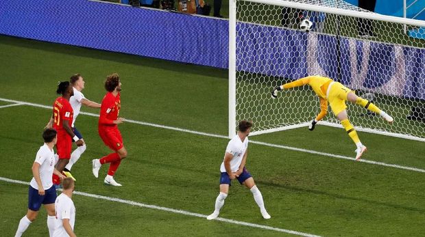 Pemain timnas Belgia Adnan Januzaj mencetak gol kemenangan atas Inggris, di Kaliningrad Stadium, Kaliningrad, Rusia, 28 Juni.