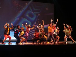 Nano Riantiarno Sudah Siapkan Naskah Sekuel Pentas Gemintang